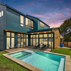 Pool, Hot Tub, Guest House | Near UT Football