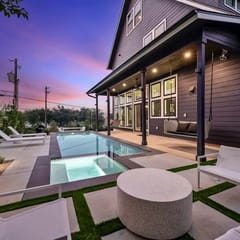 Pool, Lounge, Bar, Near UT Football | East Austin