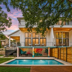 Pool, Near UT Football + DT | Large Group Retreat