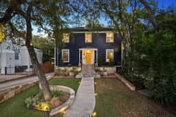 Sleeps 20 | Near UT Football, Pool, Historic Home - Image 3