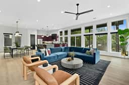 Pool, Lounge, Bar, Near UT Football | East Austin - Image 2