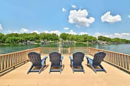 Sleeps 22 | Party Barn, Pickleball, Dock, Lake LBJ - Image 2