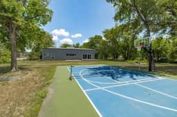 Sleeps 22 | Party Barn, Pickleball, Dock, Lake LBJ - Image 3