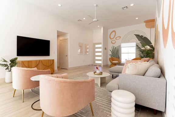 Designer Retreat Near UT, Downtown | Pool, Hot Tub - Image 5