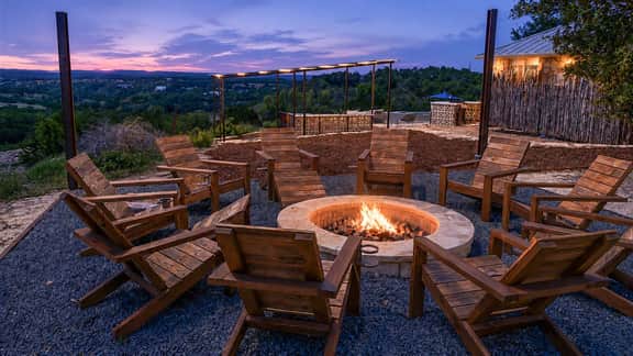 Pool, Hot Tub, Putting Green | 8 Acre Fall Retreat - Image 3