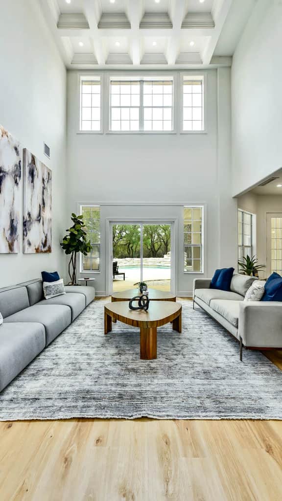 Sleeps 19 | Pool, Game Room | Luxe Fall Retreat - Image 5