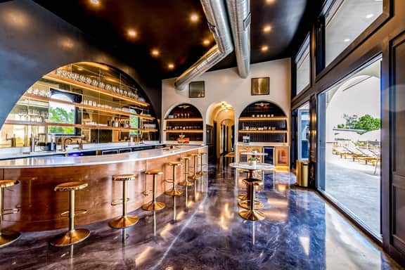 Sleeps 45 - Luxe Resort, Pool, HUGE Game Room, Bar - Image 5