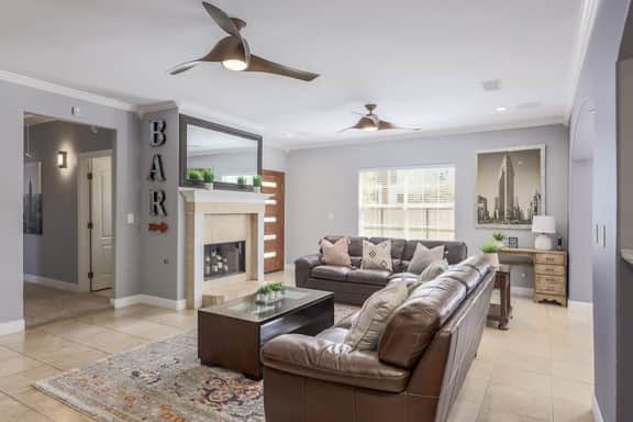 Walkable South Congress Home + Guest House - Image 3
