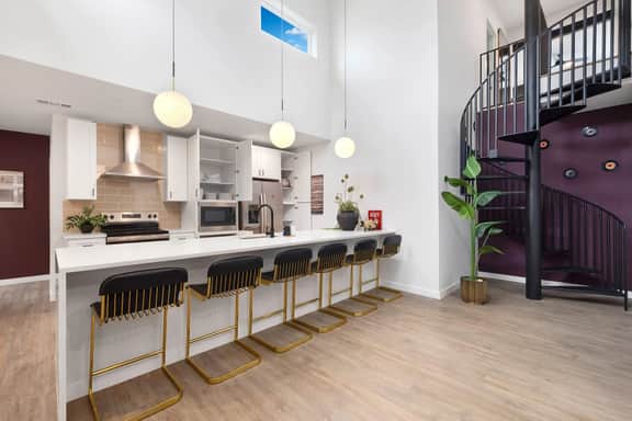 3BR Suite, Patio, Rooftop Retreat | East Austin - Image 4